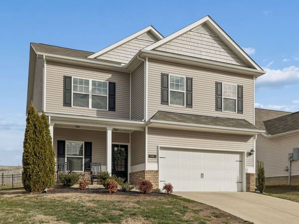 3003 Persimmon St, Columbia, TN 38401