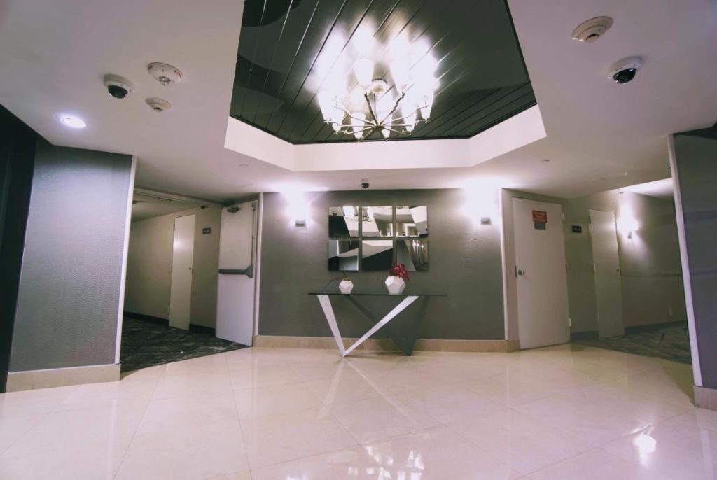 3300 NE 192 Street, Unit 1108, Aventura, FL 33180 Photo