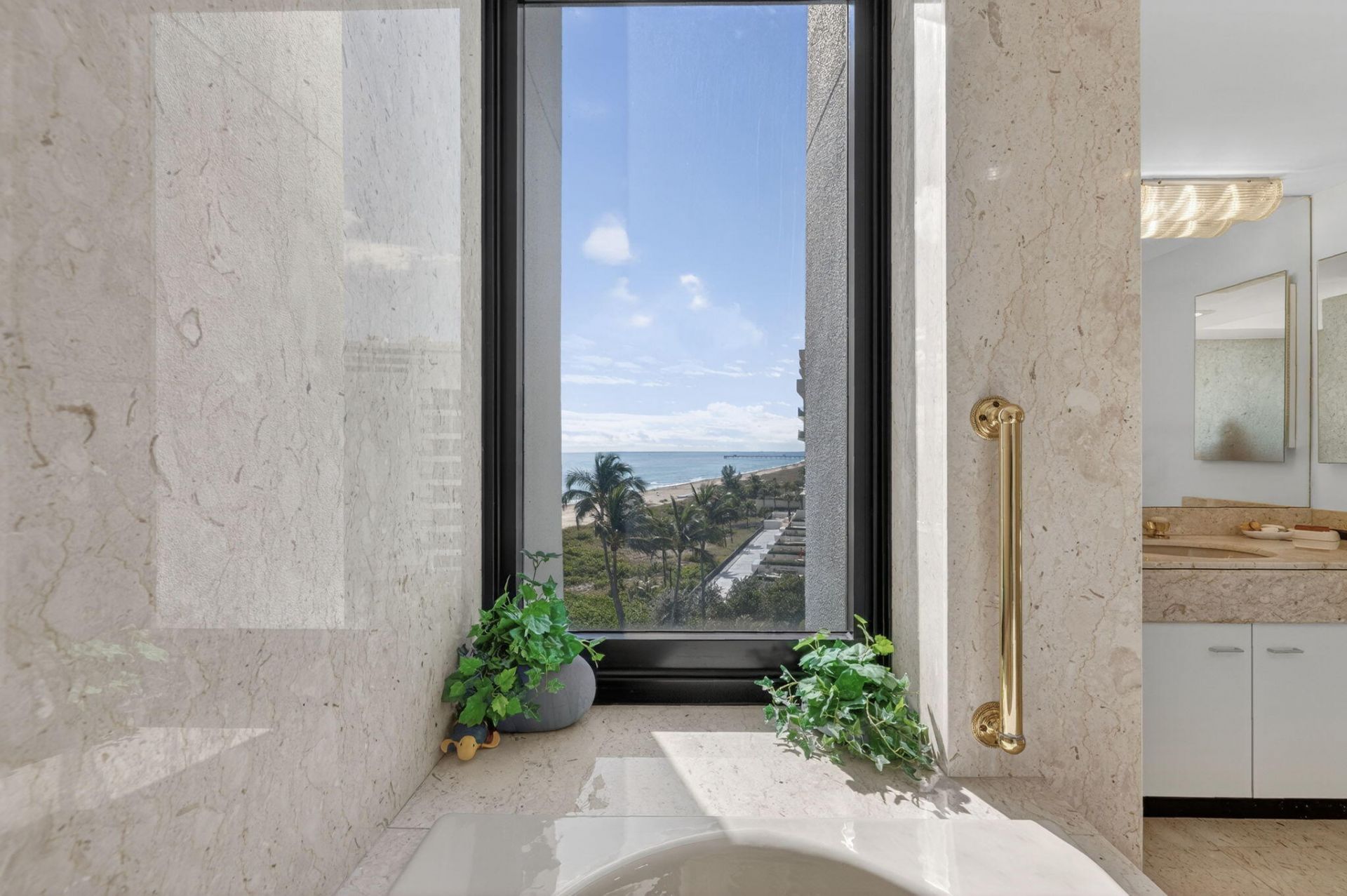 1500 S Ocean Boulevard, Unit 606, Boca Raton, FL 33432 Photo