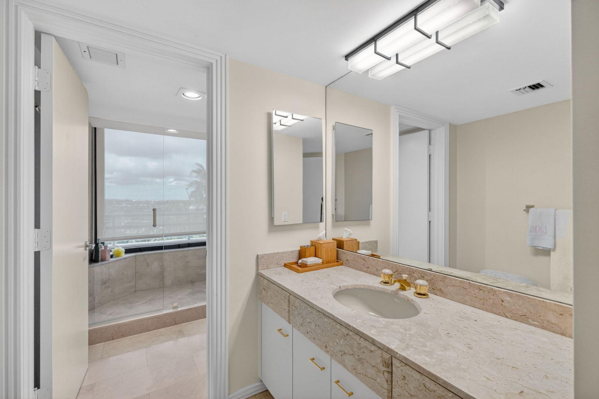 1500 S Ocean Boulevard, Unit 606, Boca Raton, FL 33432 Photo