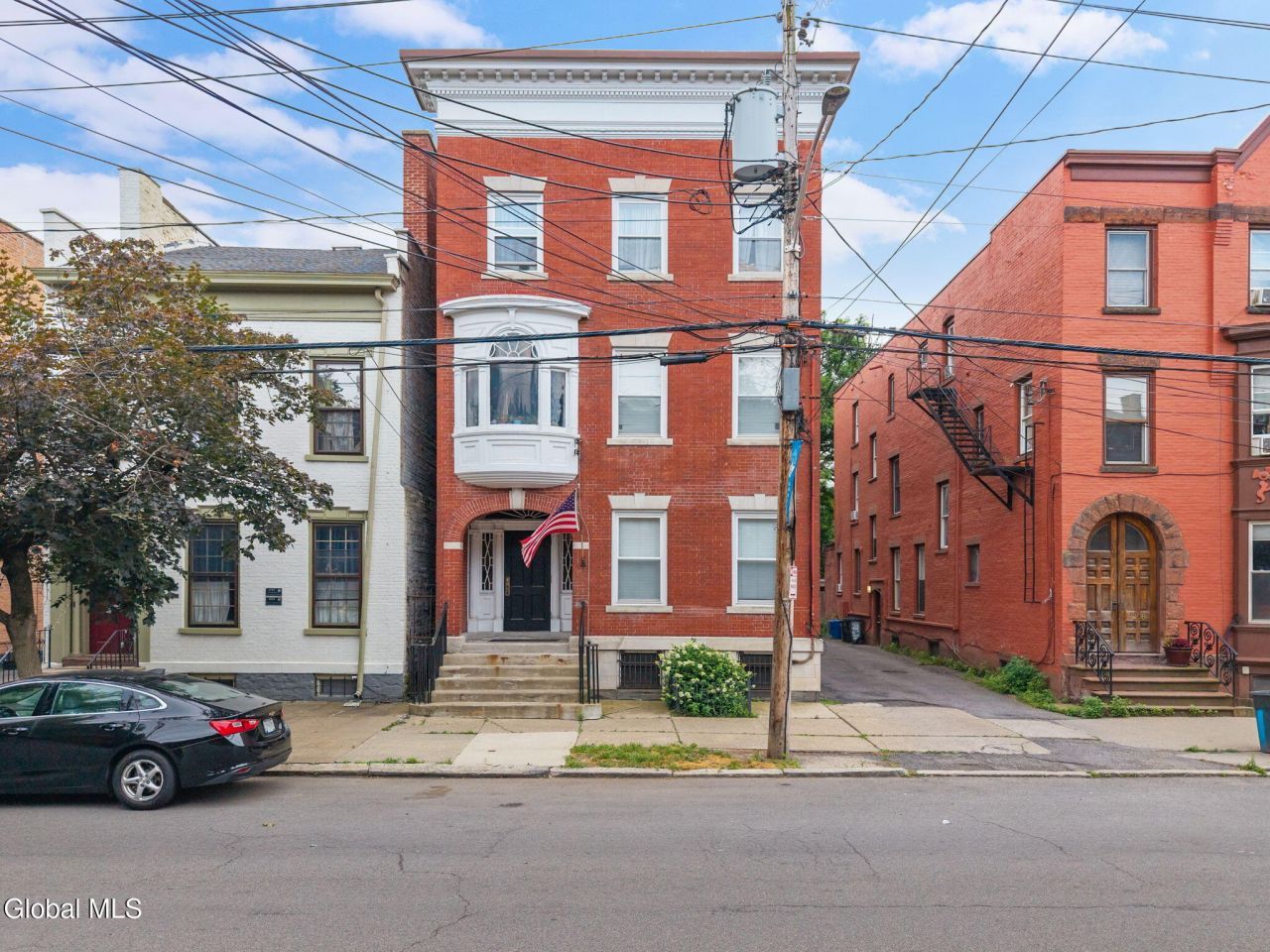 210 Union Street, Schenectady, NY 12305 Main Photo