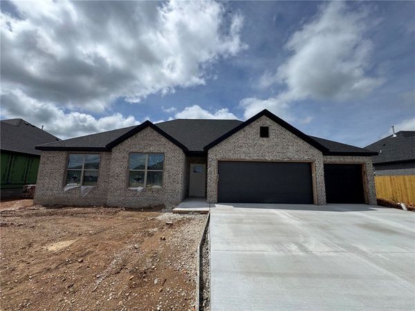 7767 Scenic Valley Avenue, Springdale, AR 72762