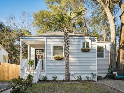 2384 Cambridge Avenue, North Charleston, SC 29405