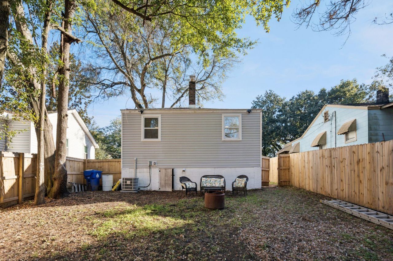 2384 Cambridge Avenue Photo 31