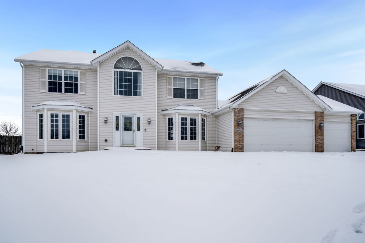 11062 Chicory Ridge Way, Roscoe, IL 61073 Main Photo