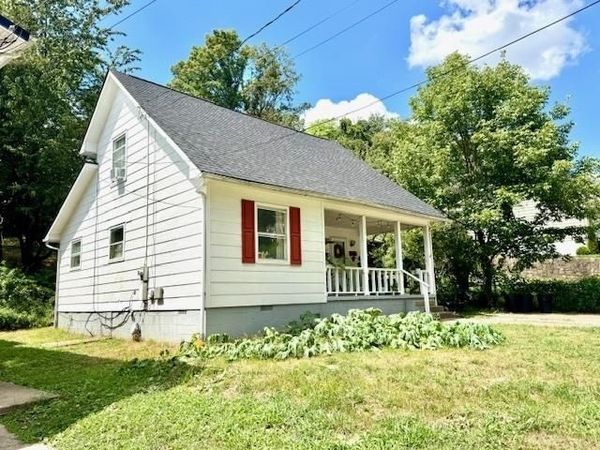 311 Rotary Road, Huntington, WV 25705