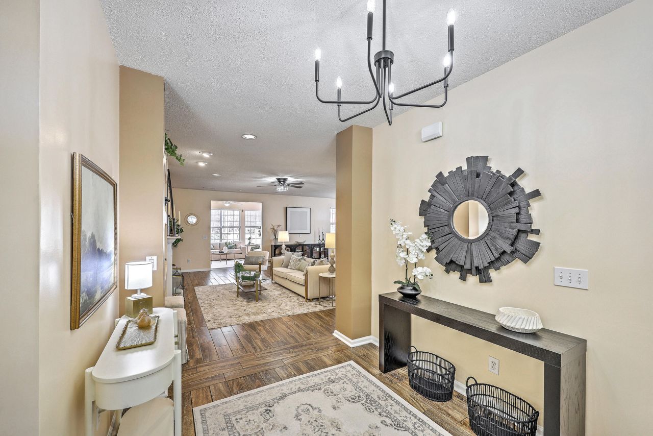 4104 Meadow Trace Court Photo 10