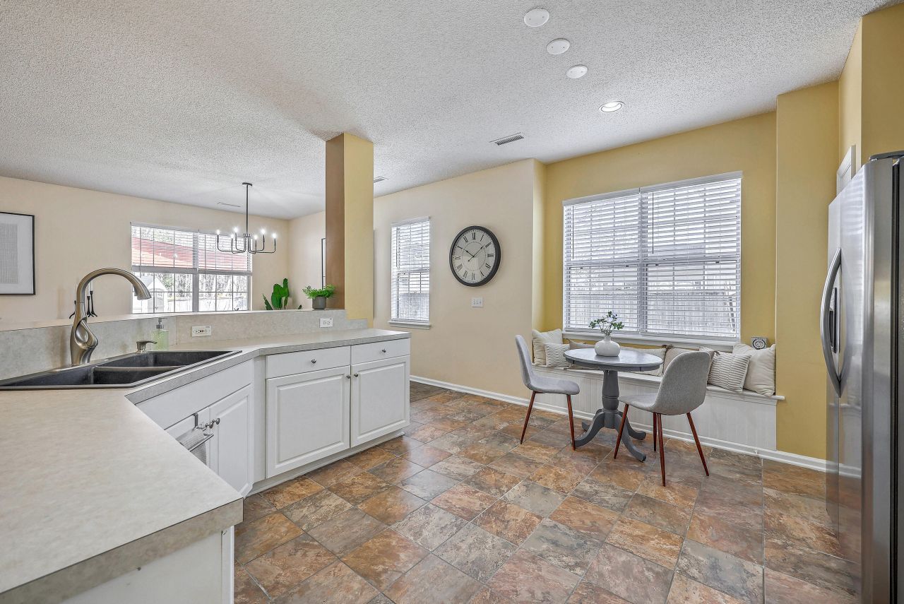 4104 Meadow Trace Court Photo 20