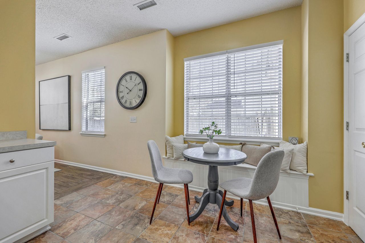 4104 Meadow Trace Court Photo 21