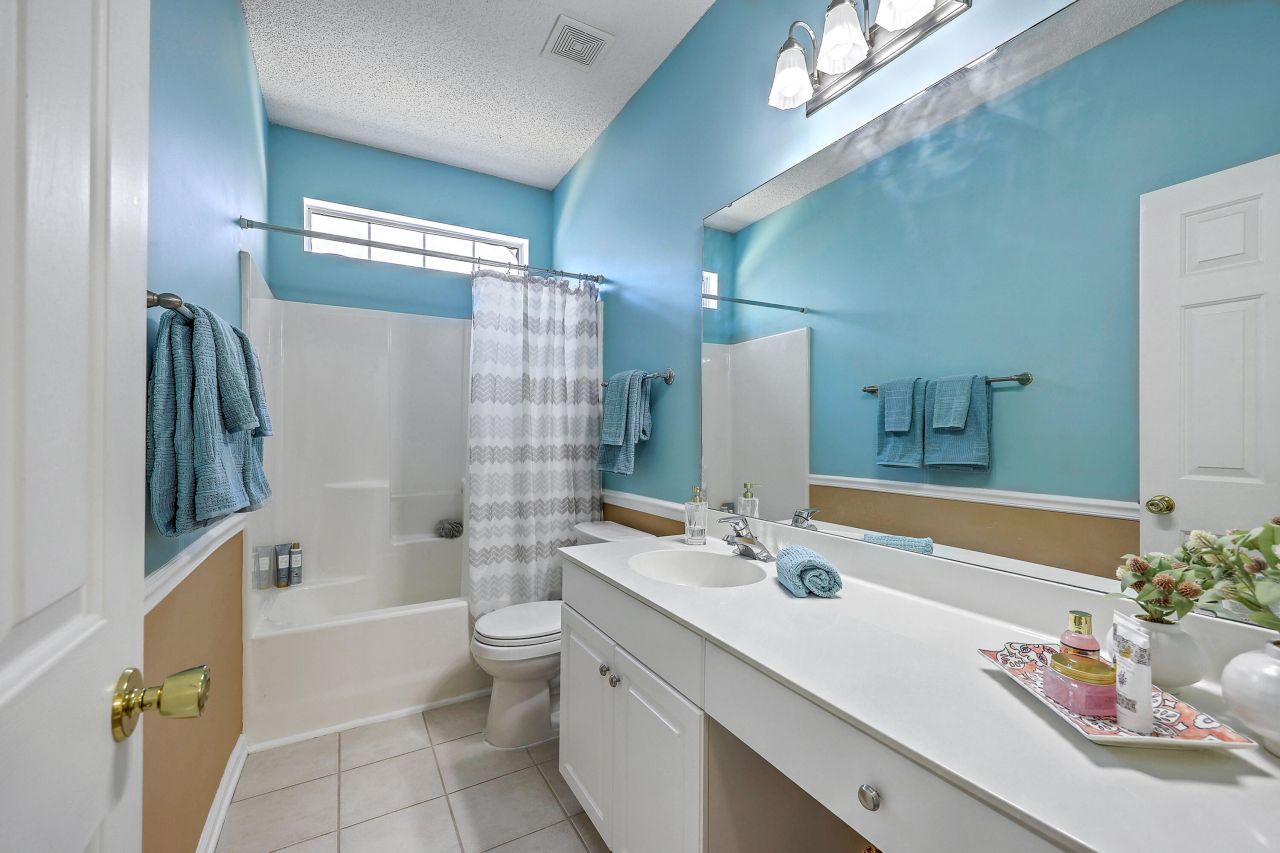 4104 Meadow Trace Court Photo 33