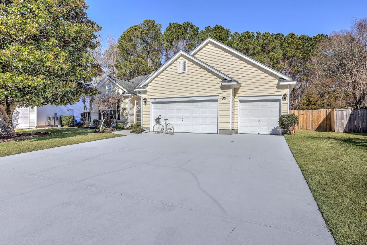 4104 Meadow Trace Court Photo 38