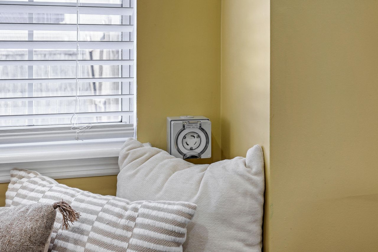 4104 Meadow Trace Court Photo 41