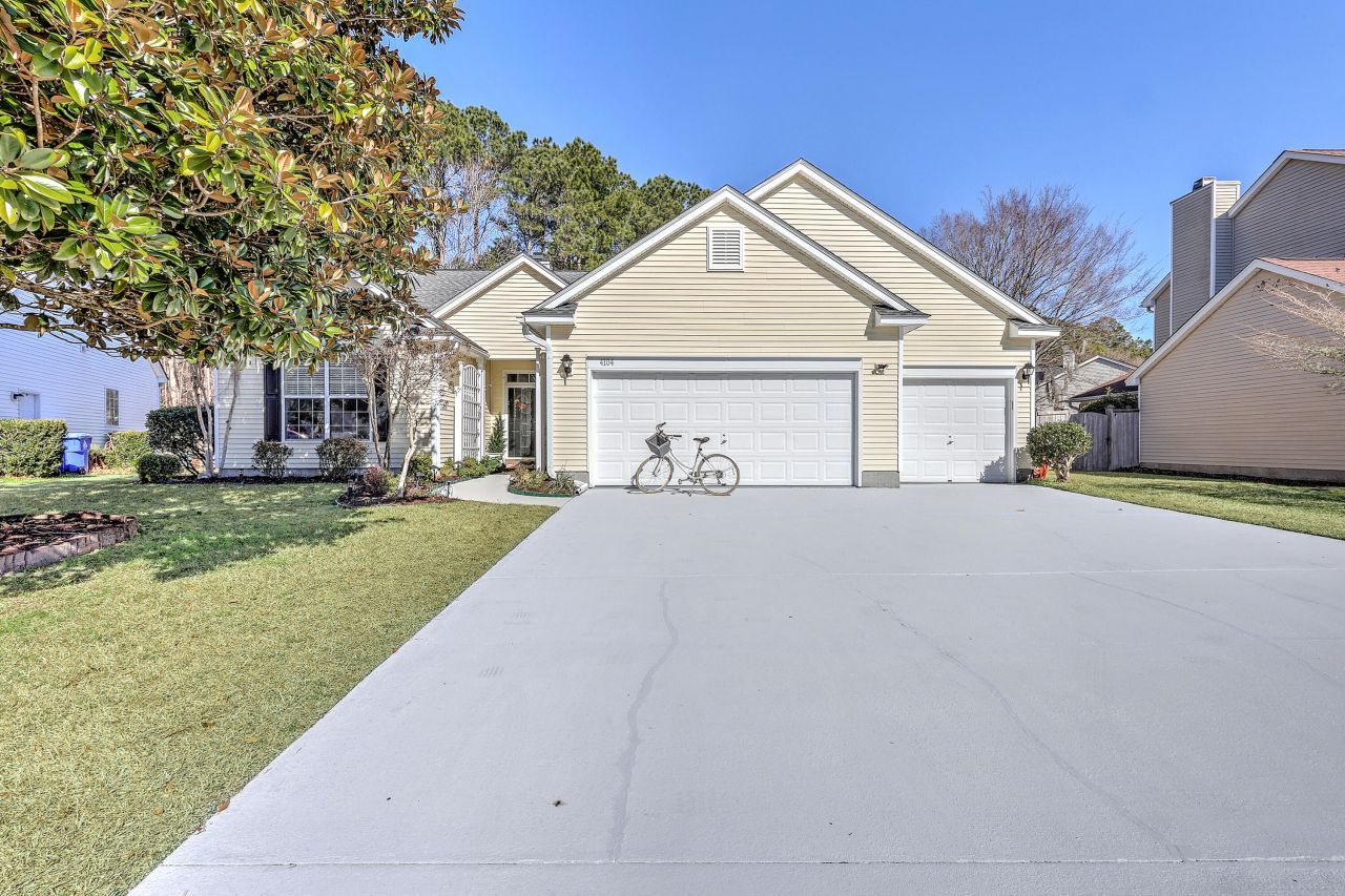 4104 Meadow Trace Court Photo 57