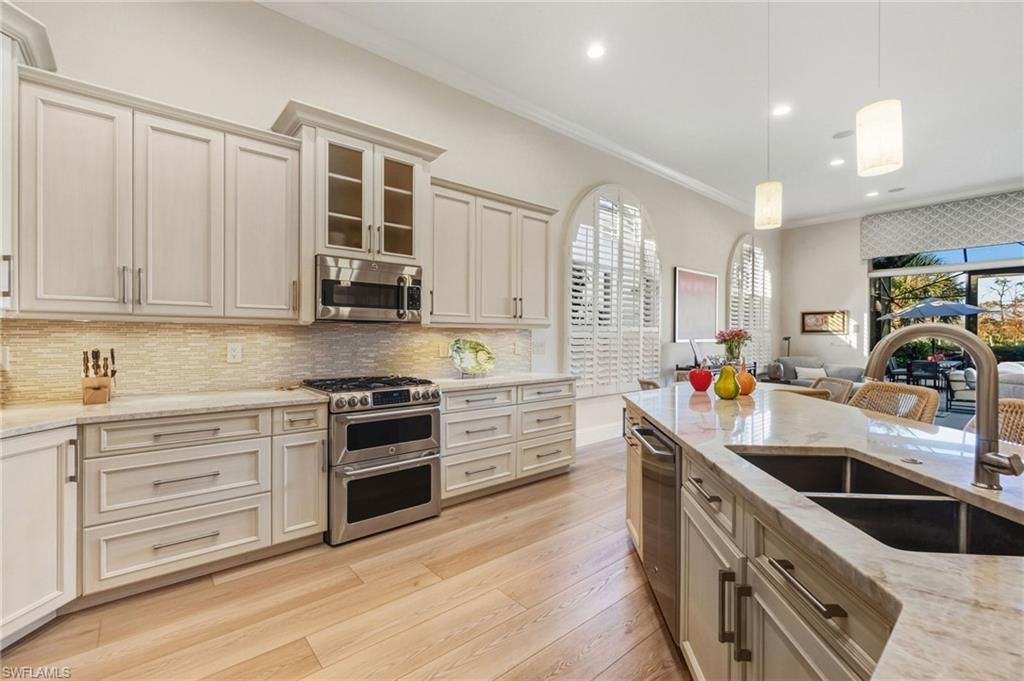 22198 Natures Cove Ct, Estero, FL 33928 Photo