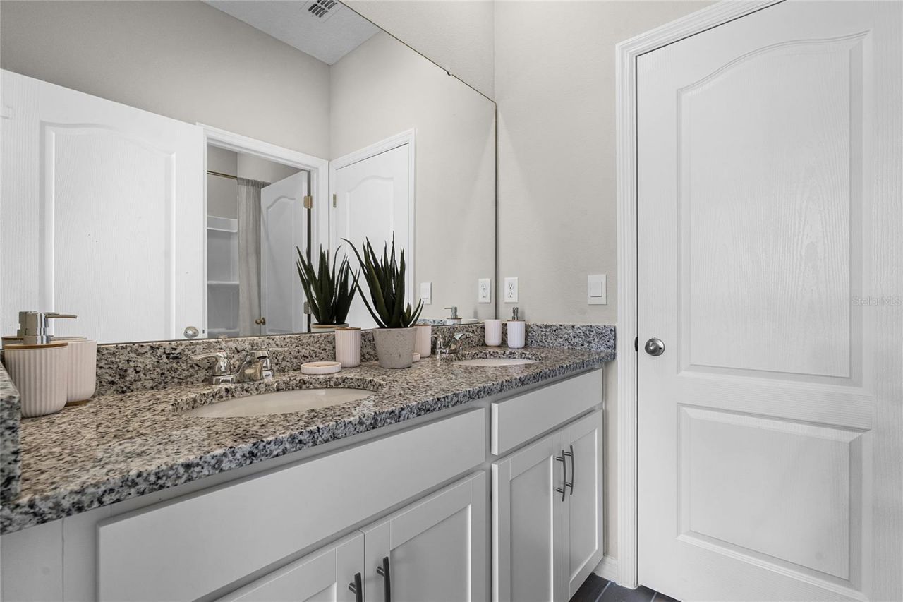 2073 Ashwood Bluff, Ocoee, FL 34761 Photo