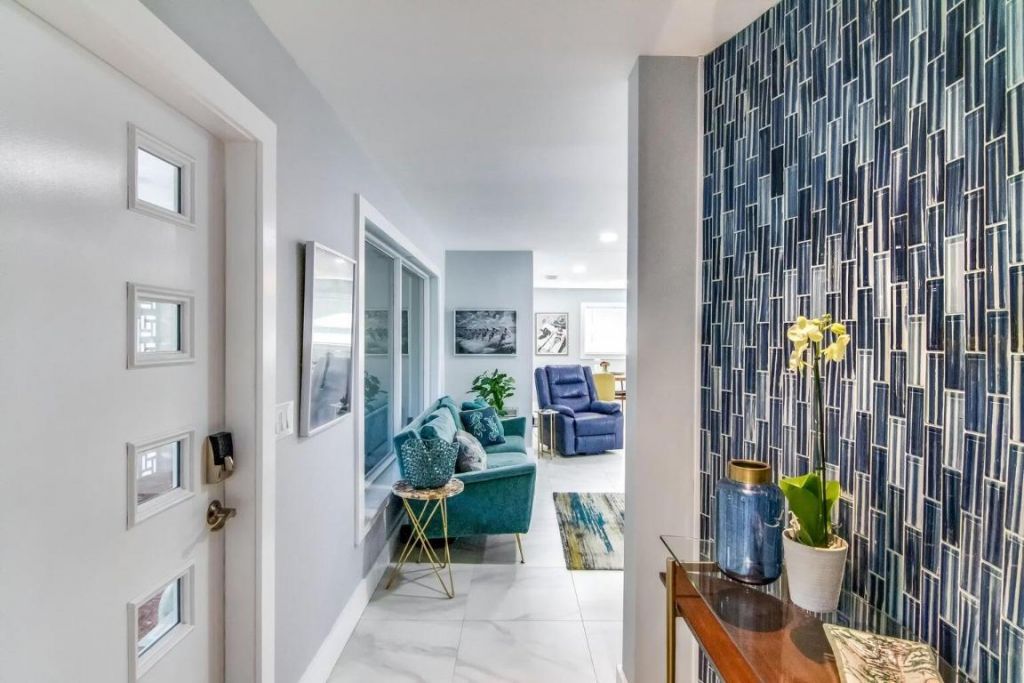 8 Wellesley Drive, Lake Worth Beach, FL 33460 Photo