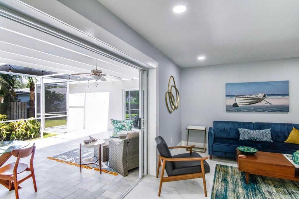 8 Wellesley Drive, Lake Worth Beach, FL 33460 Photo