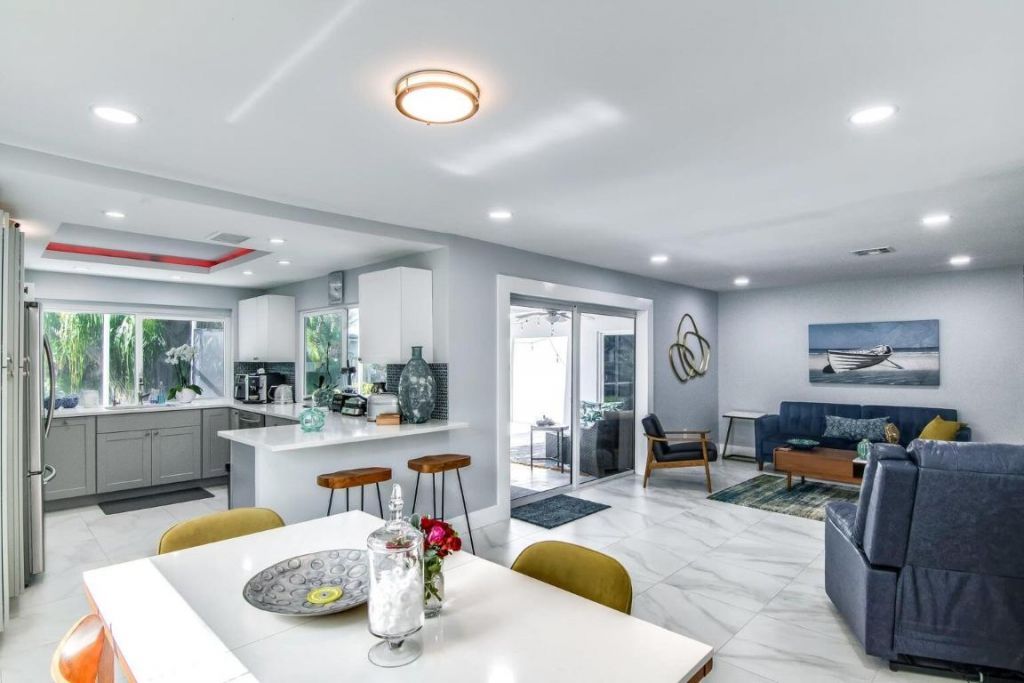 8 Wellesley Drive, Lake Worth Beach, FL 33460 Photo