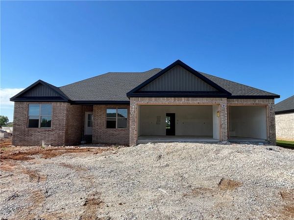 7735 Scenic Valley Avenue, Springdale, AR 72762