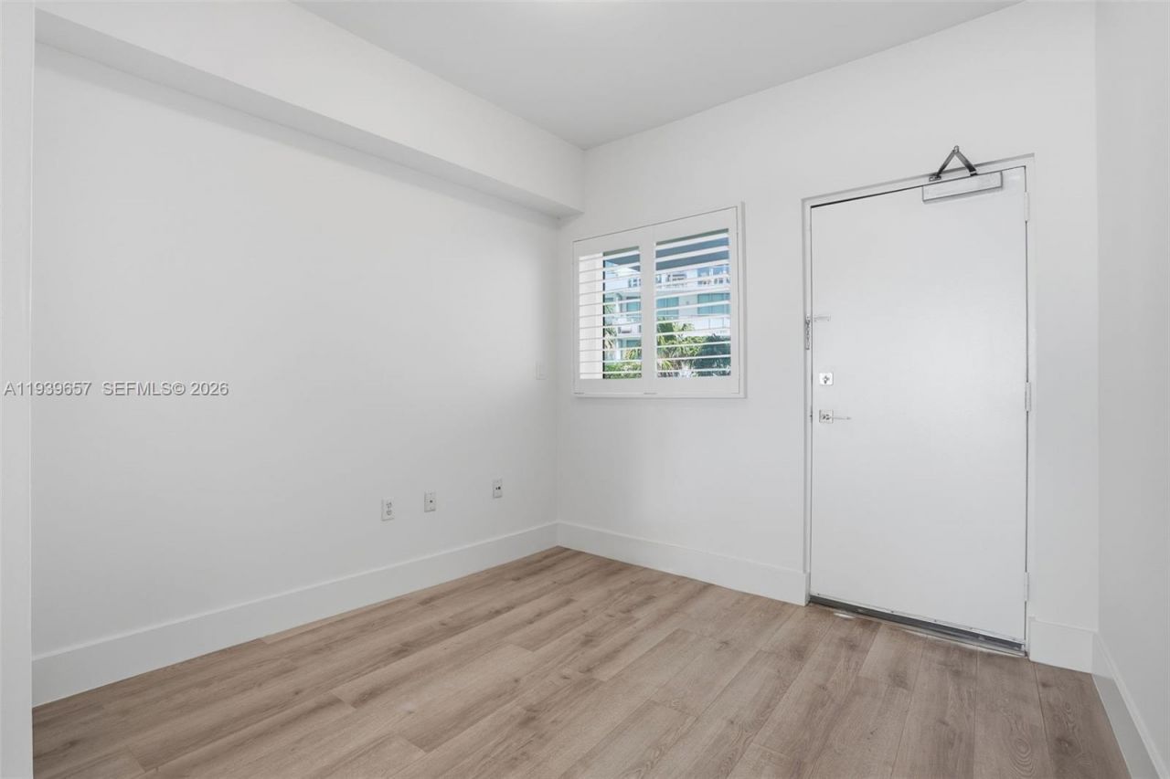 6580 Indian Creek Dr, Unit 304, Miami Beach, FL 33141 Photo