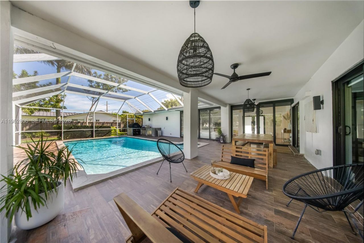 16900 SW 87th Ave, Palmetto Bay, FL 33157 Photo