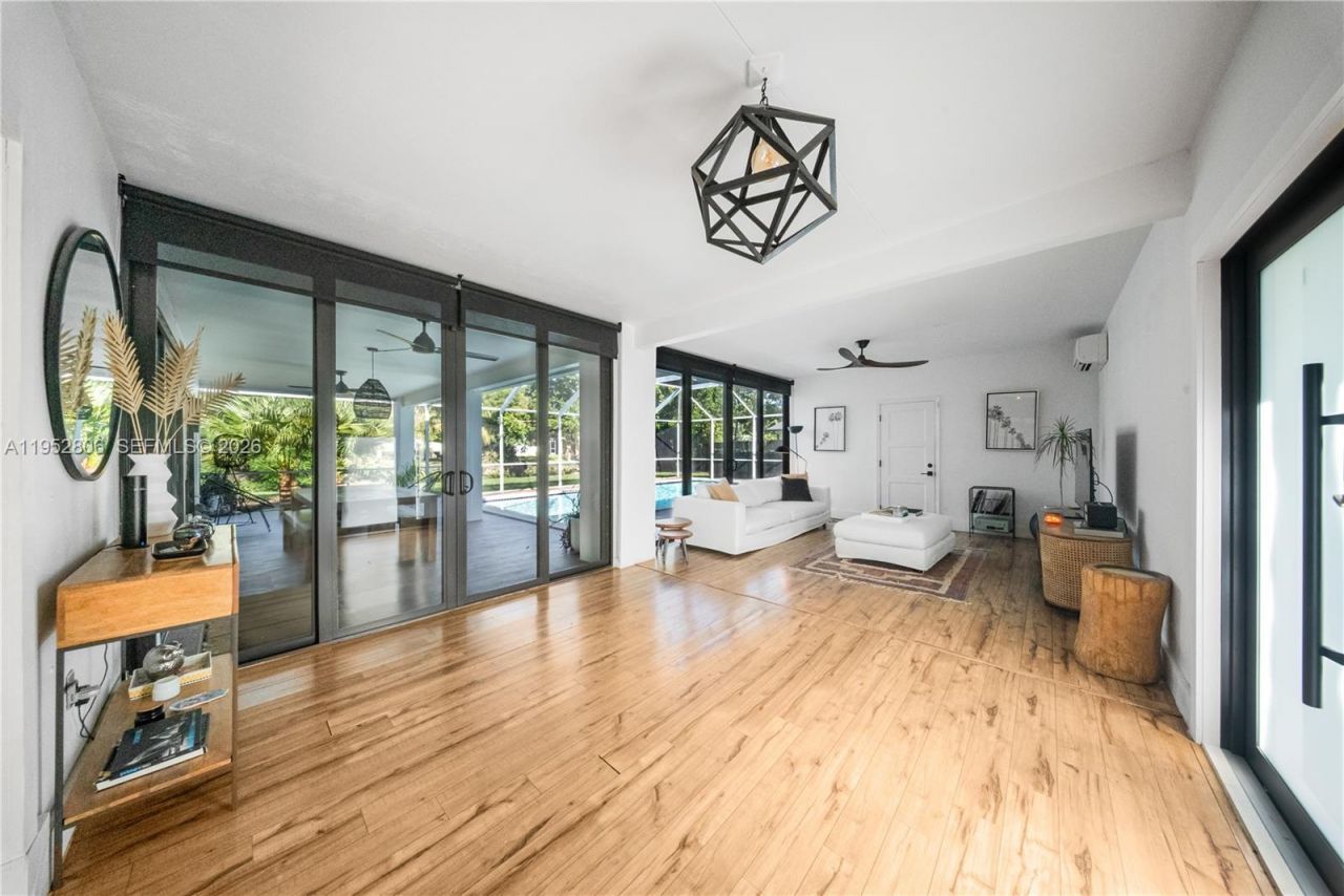 16900 SW 87th Ave, Palmetto Bay, FL 33157 Photo