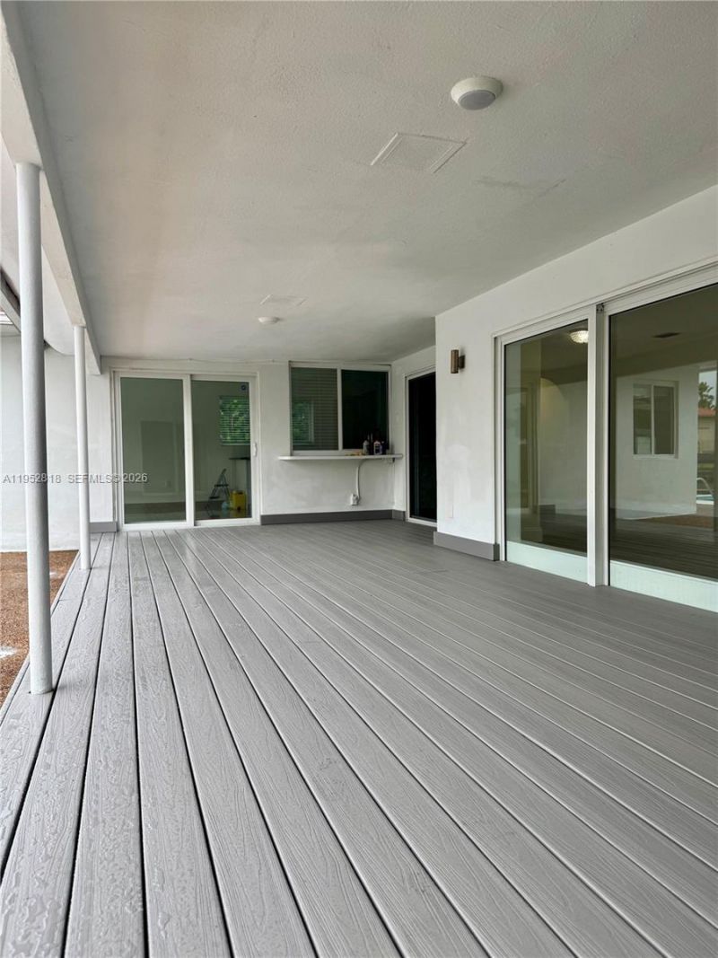 16453 NE 33rd Ave, Unit 1, North Miami Beach, FL 33160 Photo