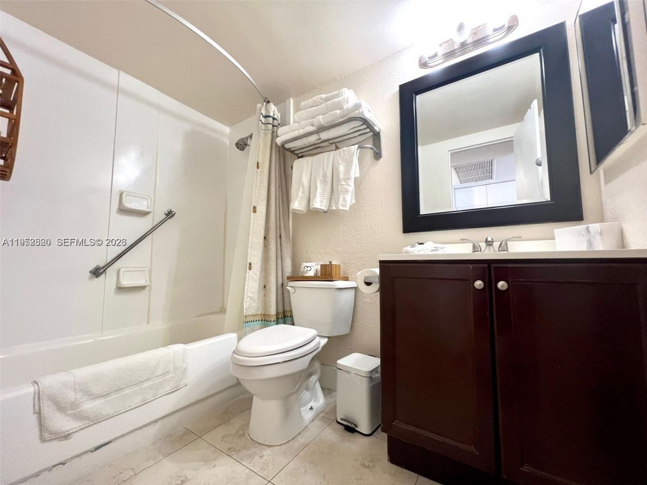 19201 Collins Ave , Unit 1102, Sunny Isles Beach, FL 33160 Photo