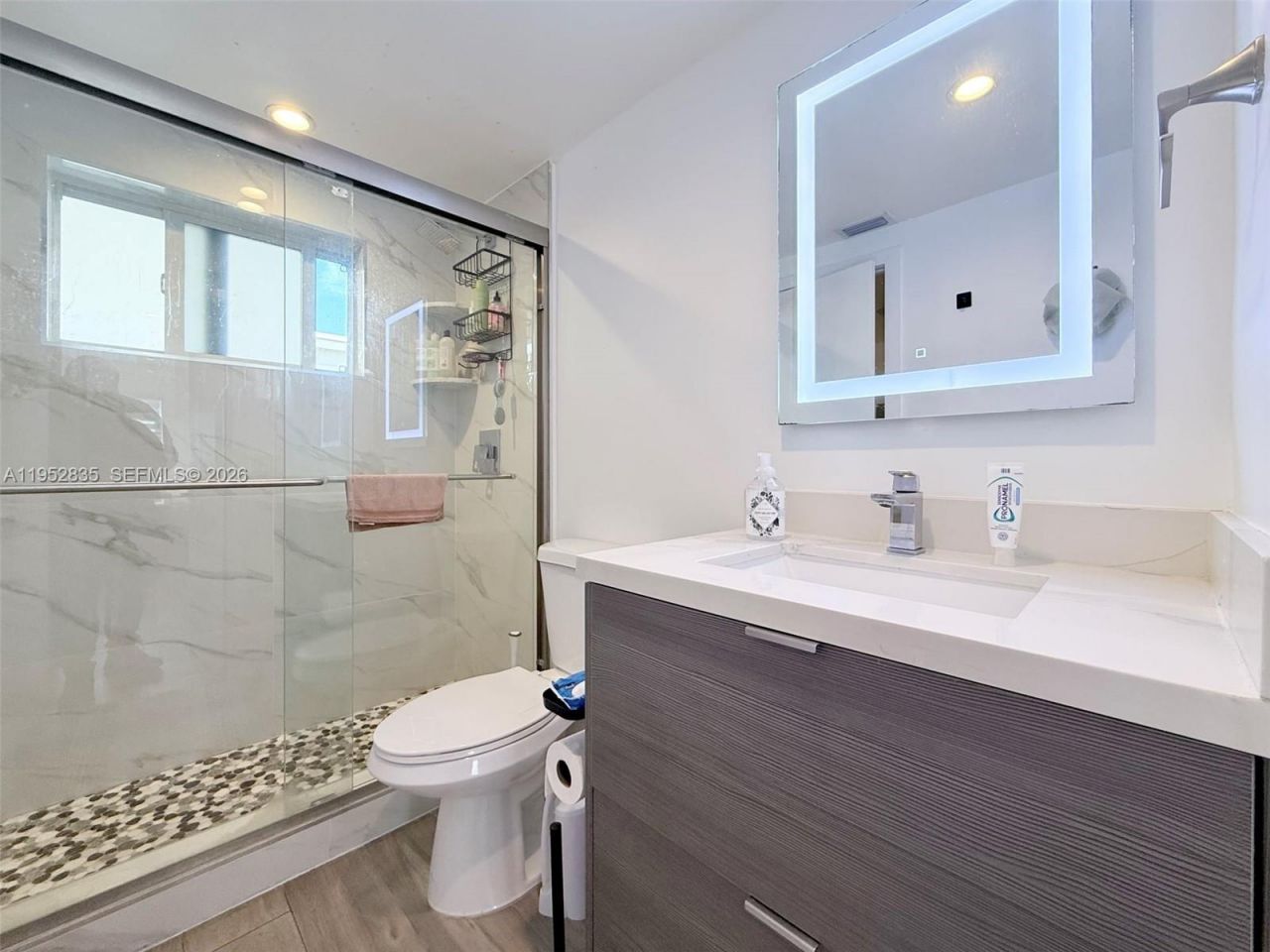 7722 Camino Real, Unit E-317, Miami, FL 33143 Photo