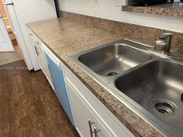 11601 SW 2nd St, Unit 21108, Pembroke Pines, FL 33025