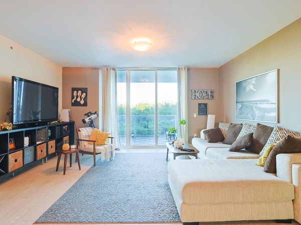 15051 Royal Oaks Lane, Unit 401, North Miami, FL 33181