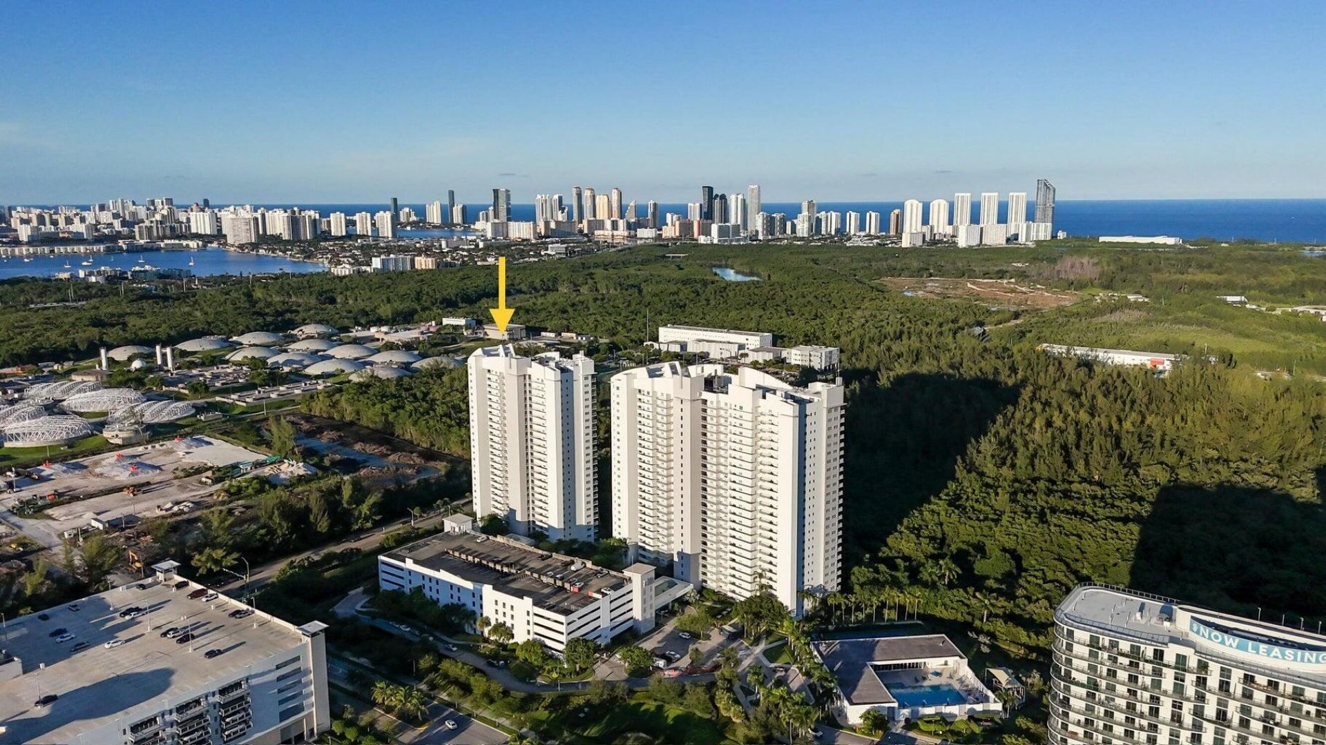 15051 Royal Oaks Lane, Unit 401, North Miami, FL 33181 Photo