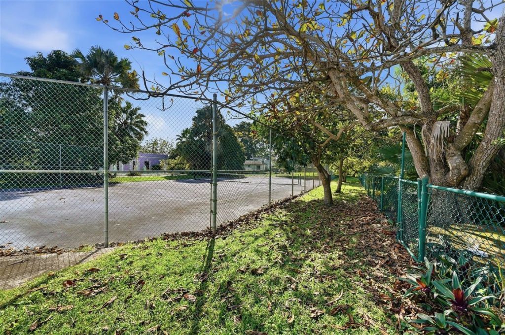 2850 SW 117th Ave, Davie, FL 33330 Photo