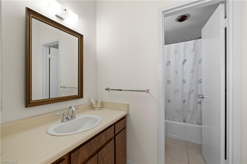 140 Seaview Ct, Unit 1704S, Marco Island, FL 34145 Photo