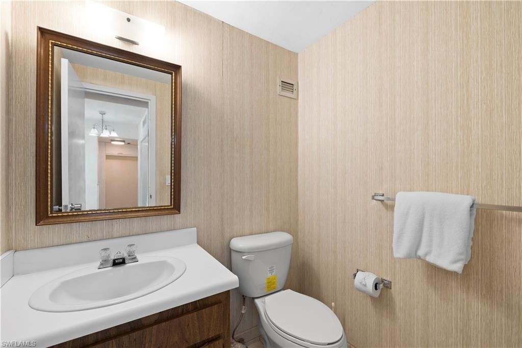 140 Seaview Ct, Unit 1704S, Marco Island, FL 34145 Photo