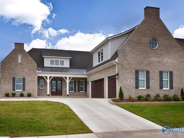 1 Devereux Place, Gurley, AL 35748