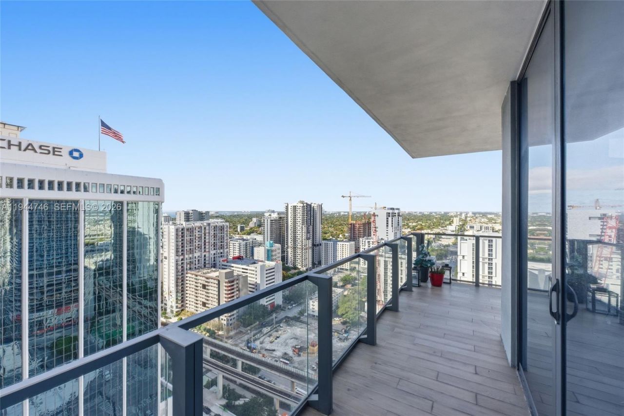 88 SW 7th St, Unit 2302, Miami, FL 33130 Photo