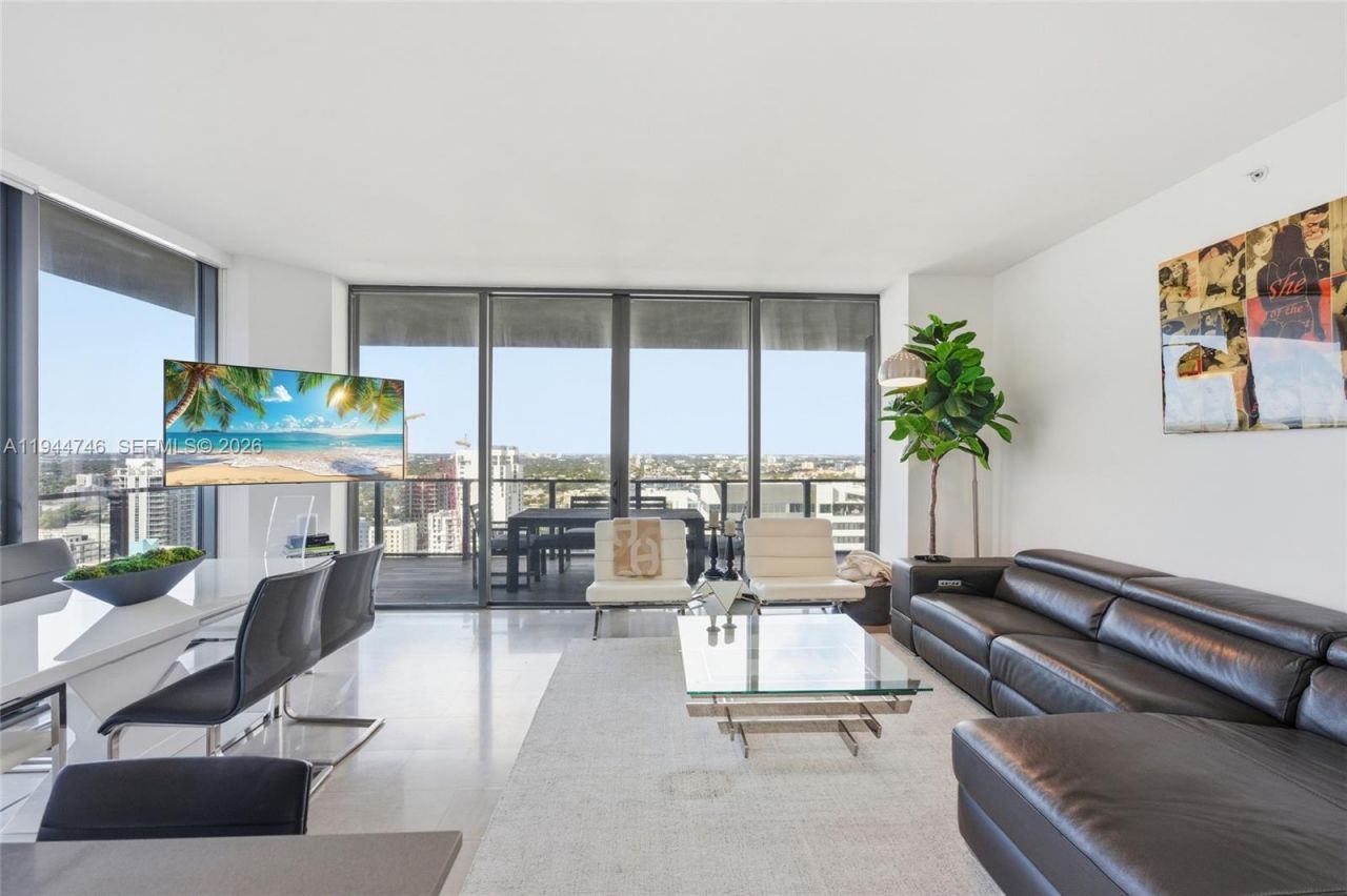 88 SW 7th St, Unit 2302, Miami, FL 33130 Photo