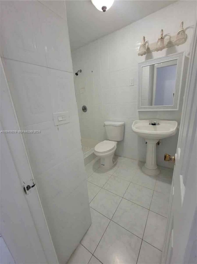 12305 SW 42nd St , Miami, FL 33175 Photo