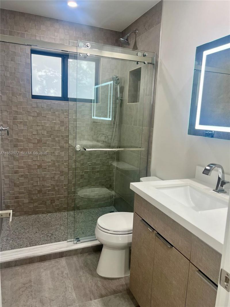 3532 Thomas Ave, Unit 3532, Miami, FL 33133 Photo