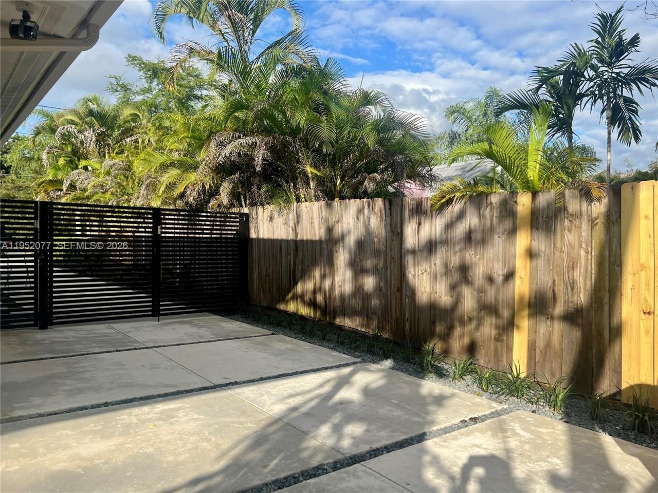 3532 Thomas Ave, Unit 3532, Miami, FL 33133 Photo