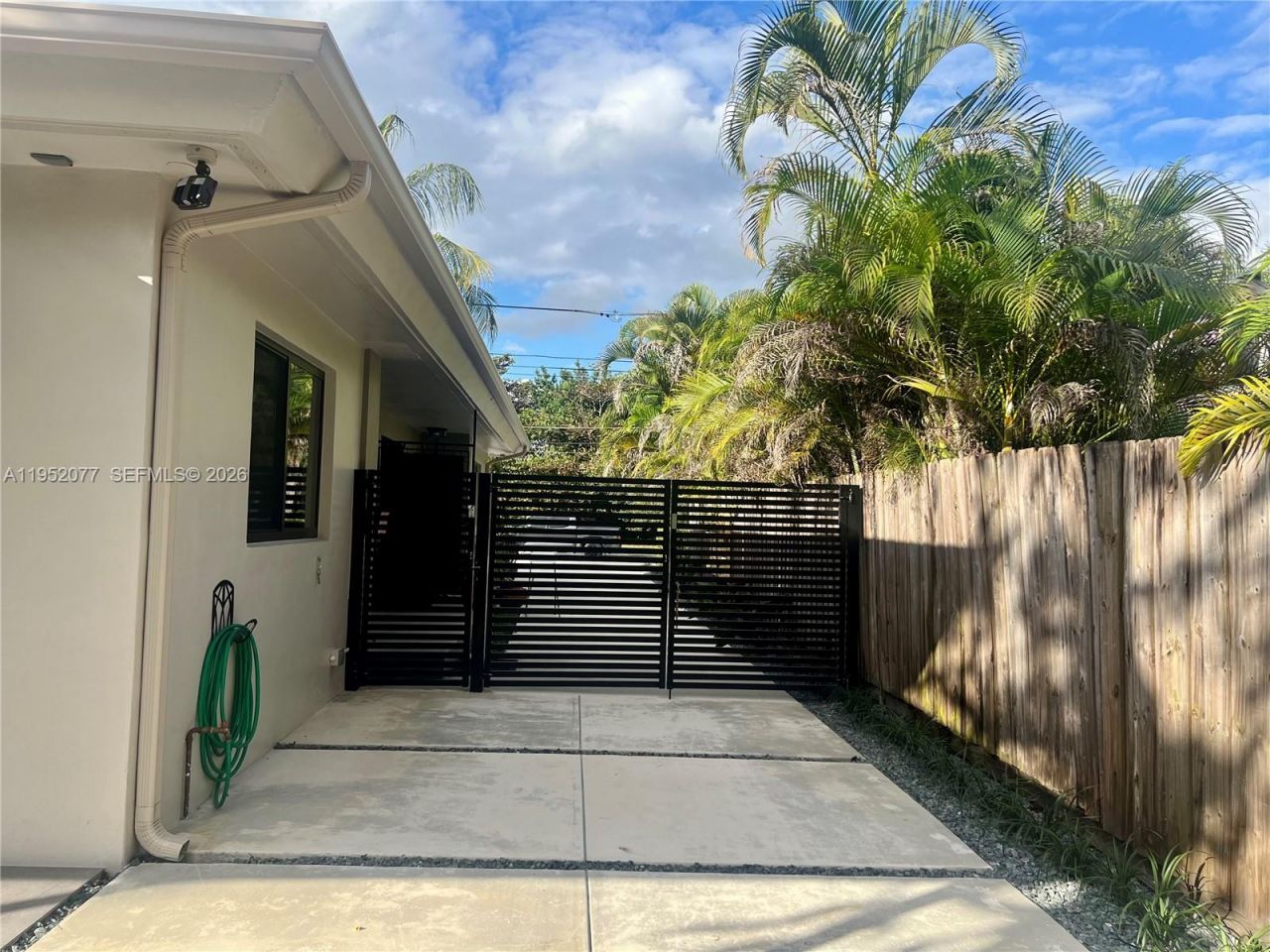 3532 Thomas Ave, Unit 3532, Miami, FL 33133 Photo