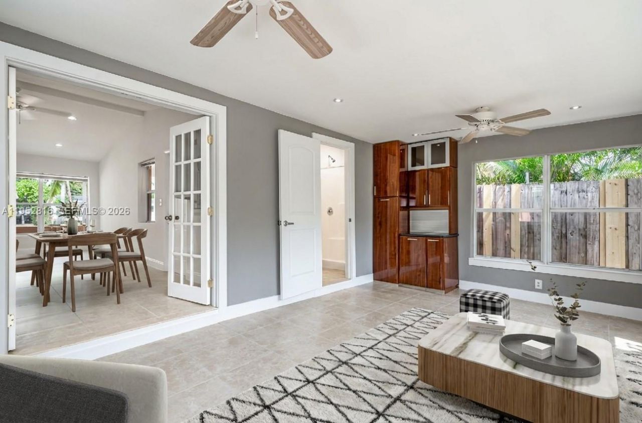 1032 SW 22nd Ter, Fort Lauderdale, FL 33312 Photo