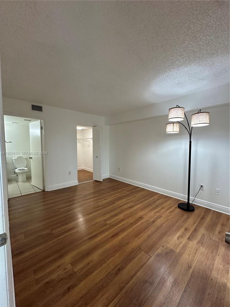 2055 SW 122nd Ave, Unit 201, Miami, FL 33175 Photo