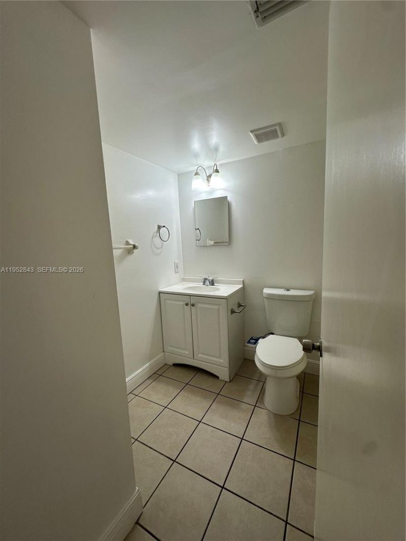 2055 SW 122nd Ave, Unit 201, Miami, FL 33175 Photo