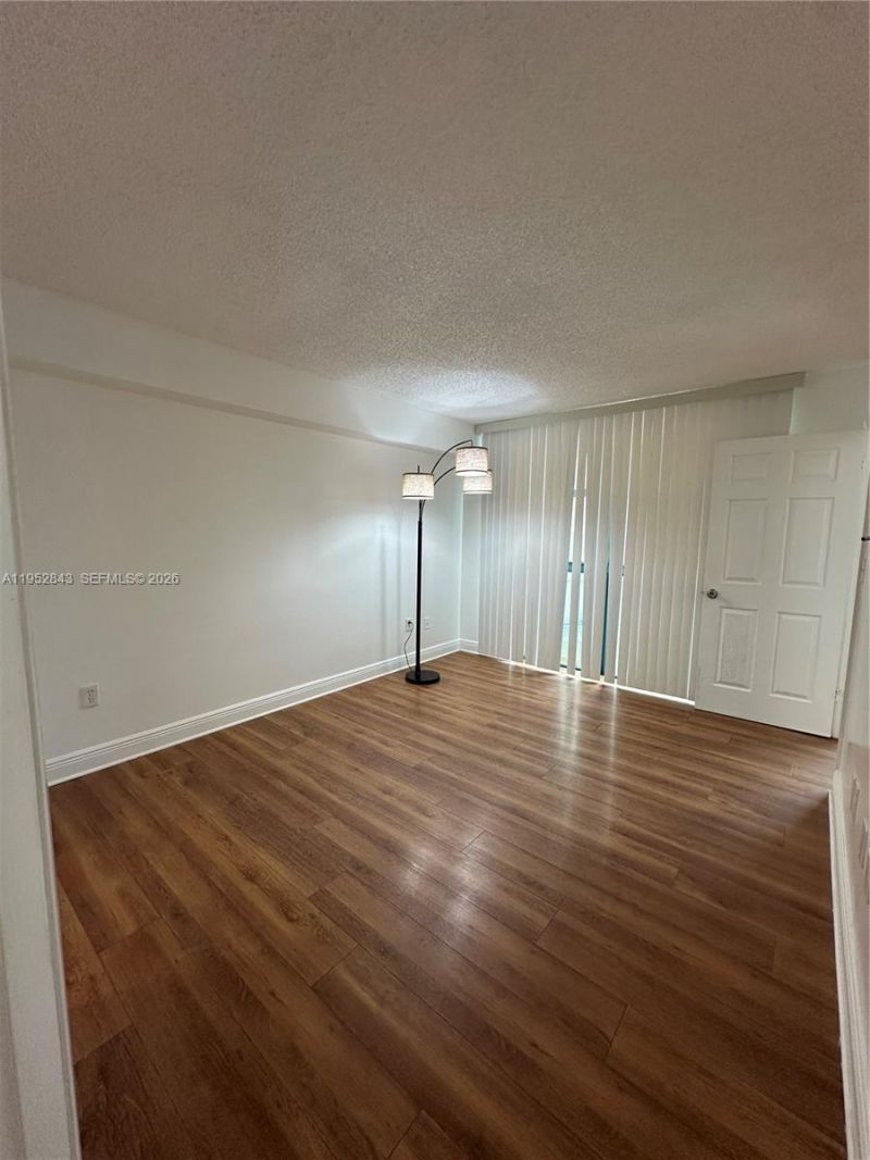 2055 SW 122nd Ave, Unit 201, Miami, FL 33175 Photo