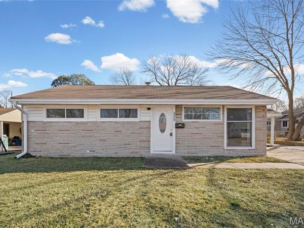 5520 Holborn Drive, Normandy, MO 63121