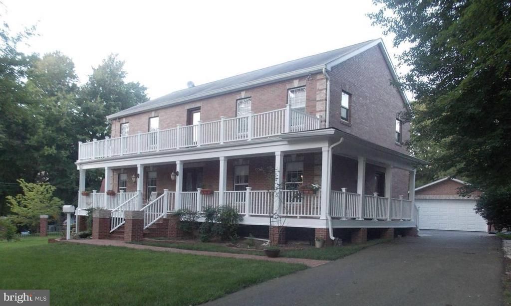 4101 Roberts Road, Fairfax, VA 22032 Main Photo