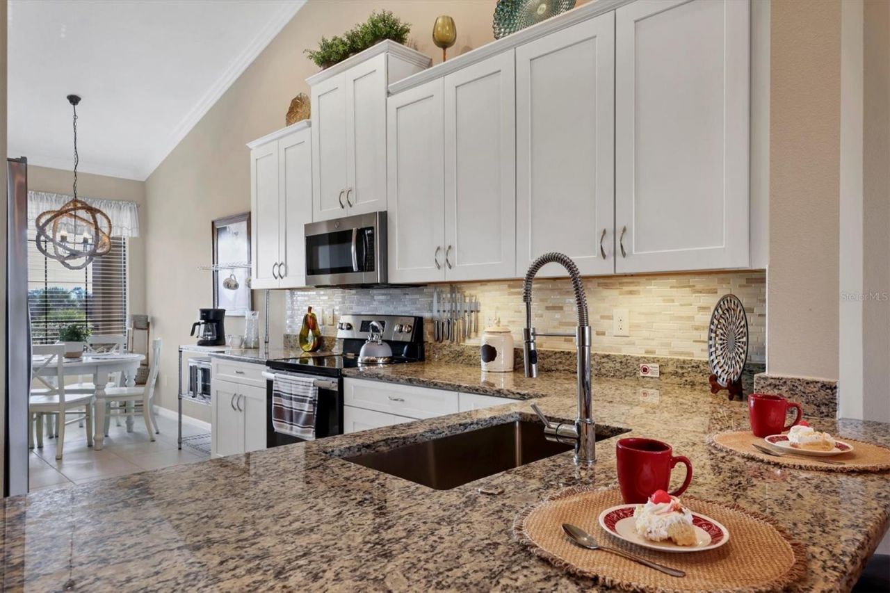 13719 Messina Loop, Unit 202, Lakewood Ranch, FL 34211 Photo