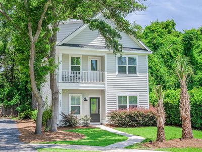 1242 Schirmer Avenue, Mount Pleasant, SC 29464